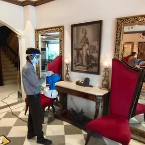 https://clark-international.hotelsdelhi.org